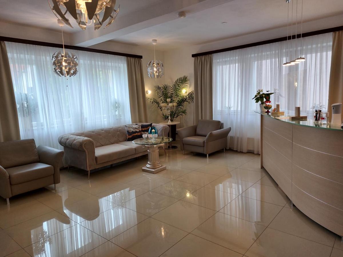 Hotel Luca 贝岑施泰因 外观 照片