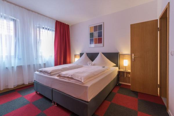 Hotel Luca 贝岑施泰因 外观 照片