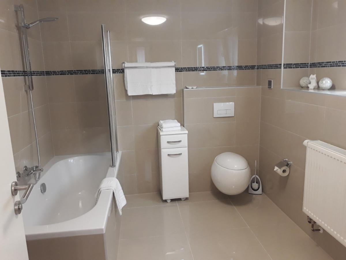 Hotel Luca 贝岑施泰因 外观 照片